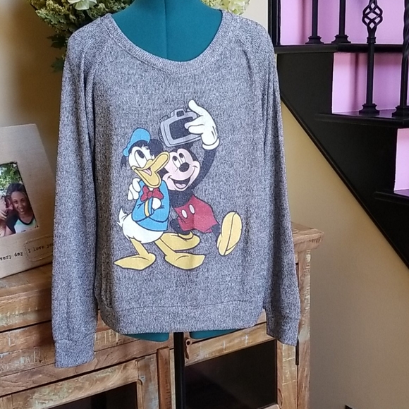 Disney Sweaters - New Disney Mickey and Donald Duck Sweater - SZ XL